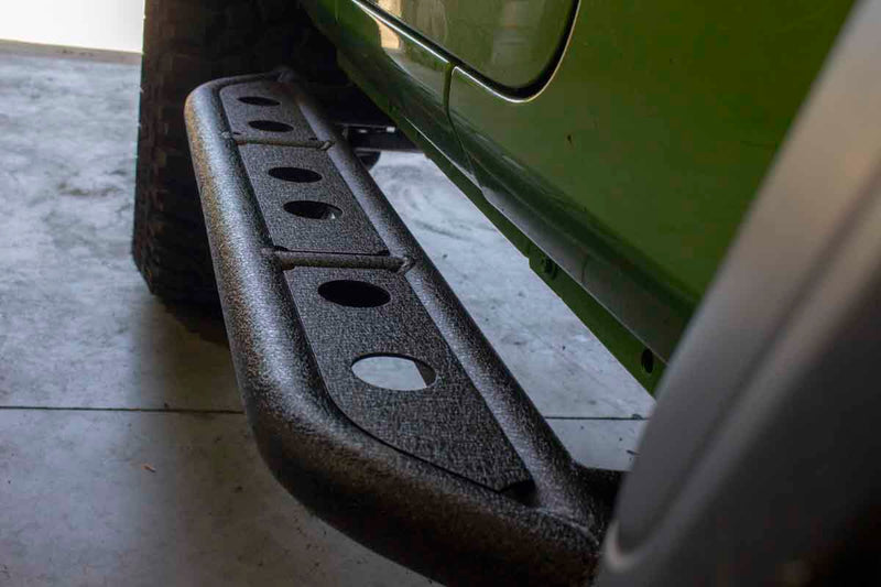 Load image into Gallery viewer, Fishbone Offroad Step Sliders For 2018-2027 Jeep Wrangler JL FB23084
