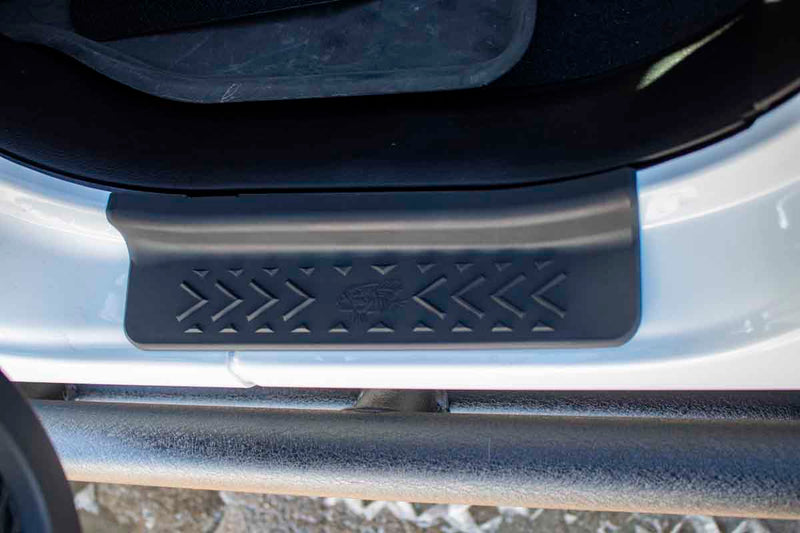Load image into Gallery viewer, Fishbone Offroad Rocker Guards for 2020 &amp; Up Jeep Gladiator FB23142
