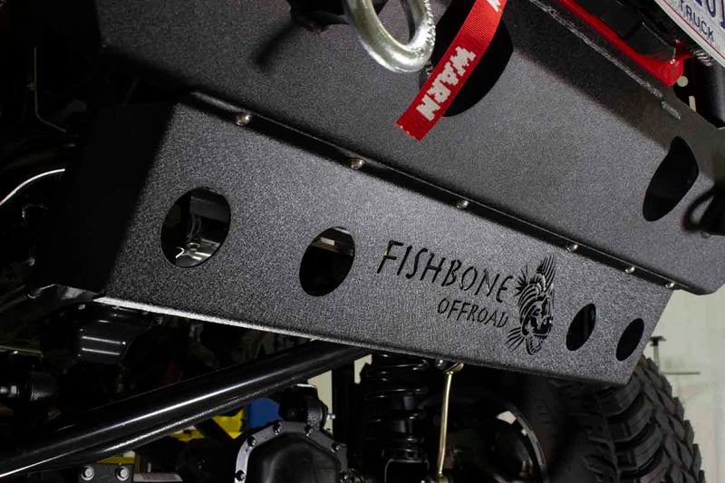 Load image into Gallery viewer, Fishbone Offroad Mako Front Bumper Skid Plate for 2018 &amp; Up Jeep Wrangler/Gladiator FB23176
