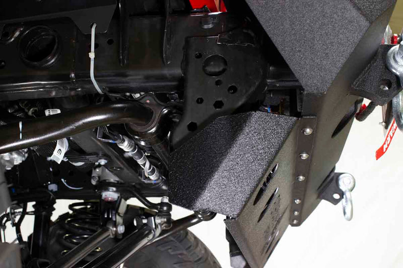 Load image into Gallery viewer, Fishbone Offroad Mako Front Bumper Skid Plate for 2018 &amp; Up Jeep Wrangler/Gladiator FB23176
