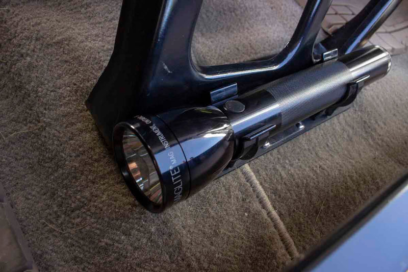 Load image into Gallery viewer, Fishbone Offroad Front Seat Flashlight Mount for 1987-1995 Wrangler YJ FB25107
