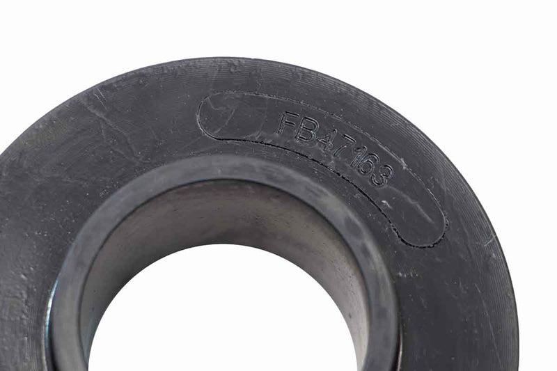 Load image into Gallery viewer, Fishbone Offroad Coil Spring Spacers for 1984-2006 Jeep XJ, MJ, ZJ &amp; TJ FB47163
