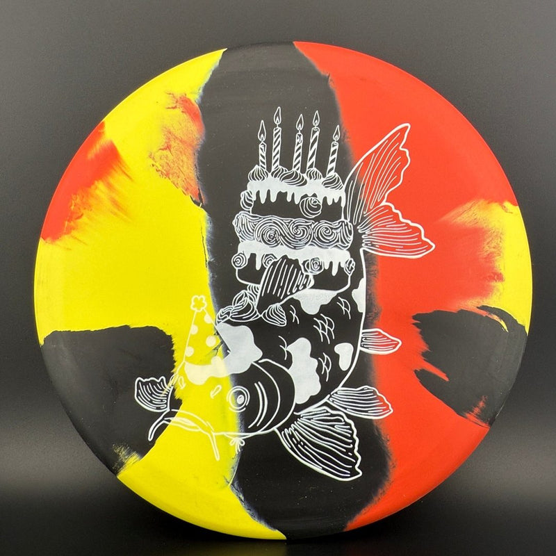 Load image into Gallery viewer, ecoFLEX Koi - Birthday Fishcake
