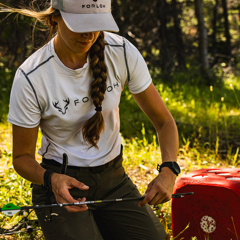 Load image into Gallery viewer, Women’s SolAir Short Sleeve Sun Shirt
