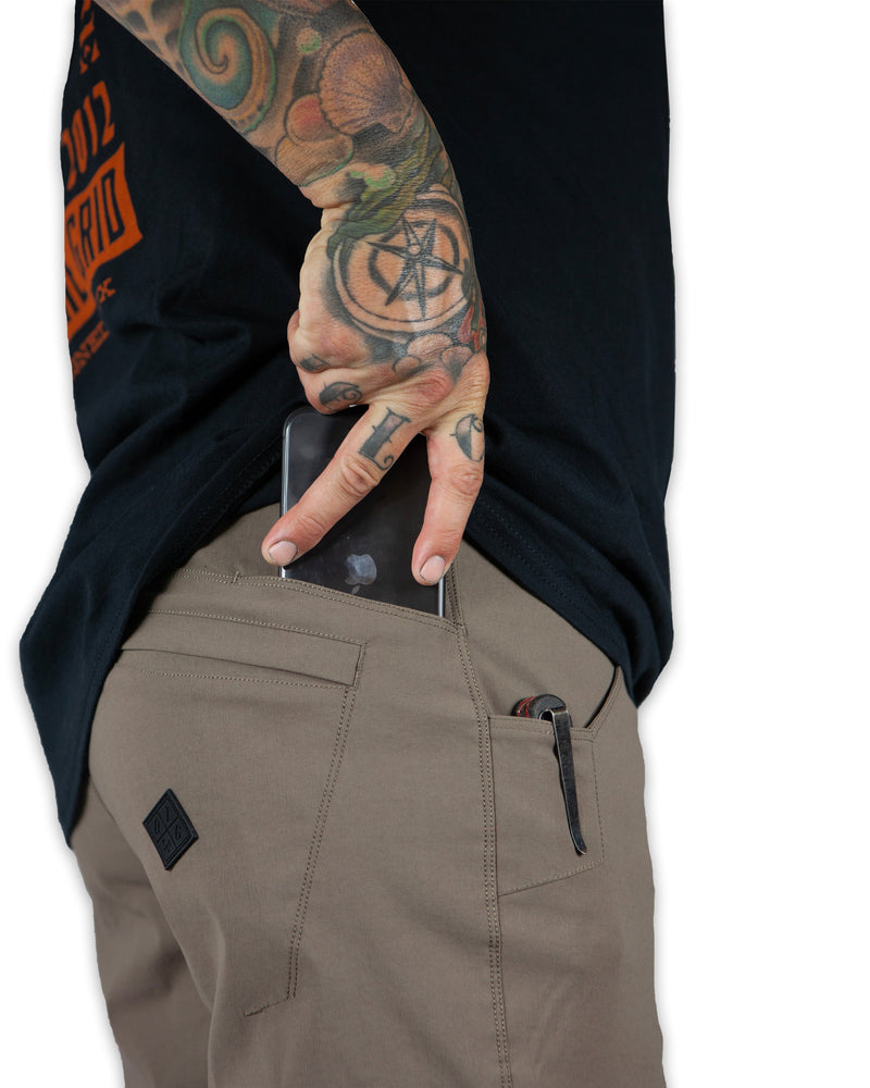 Load image into Gallery viewer, Field Short - Deadwood
