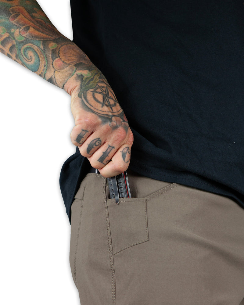 Load image into Gallery viewer, Field Short - Deadwood
