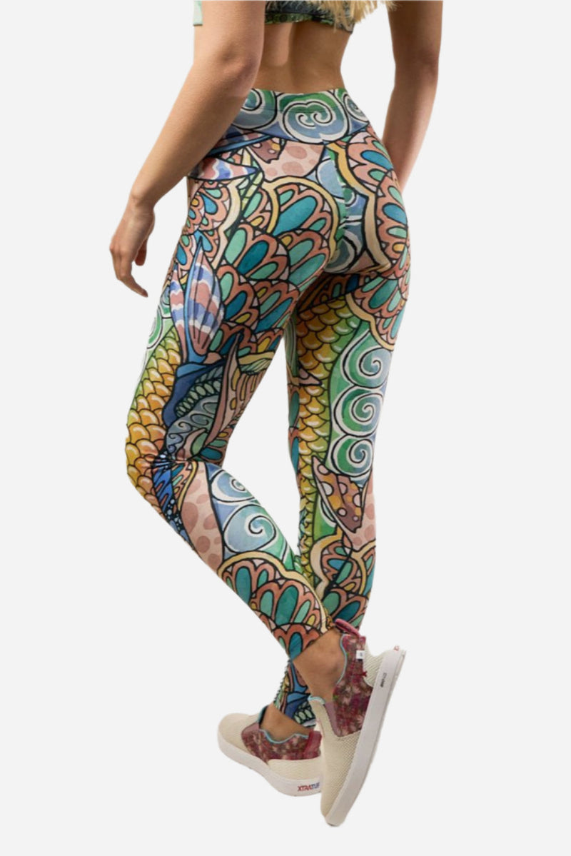 Load image into Gallery viewer, Tropical Tarpon Signature Leggings
