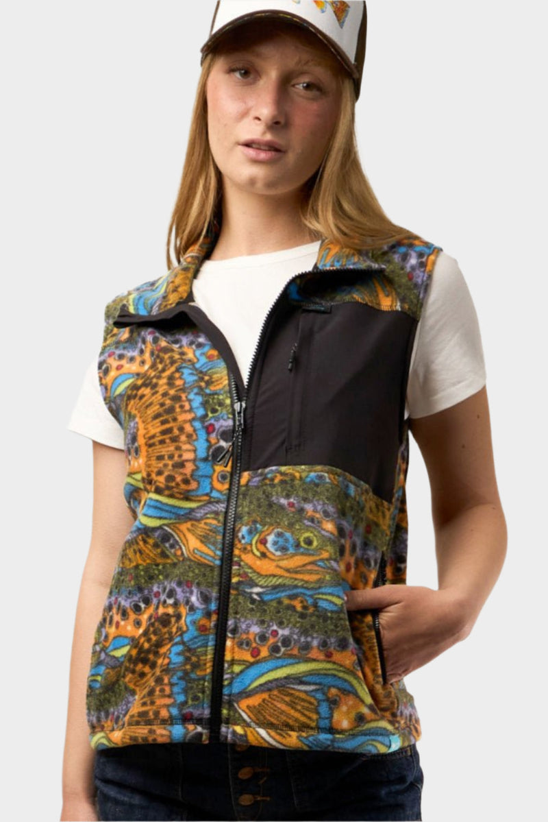 Load image into Gallery viewer, Unbound Brown Fleece Vest
