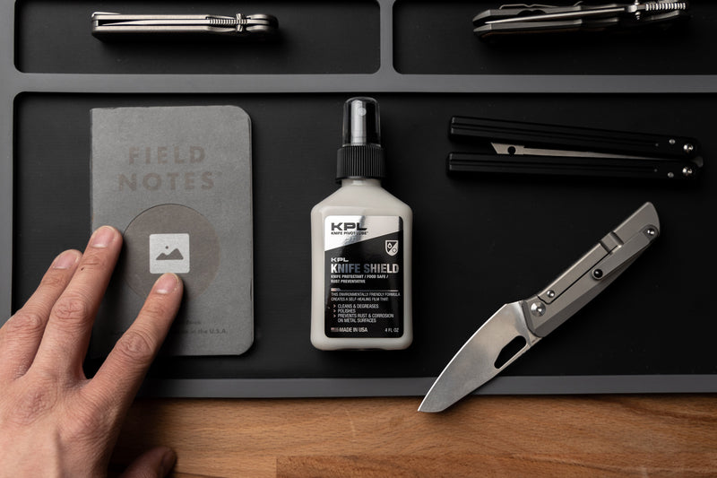 Load image into Gallery viewer, Knife Shield - Corrosion Preventive Knife Cleaner

