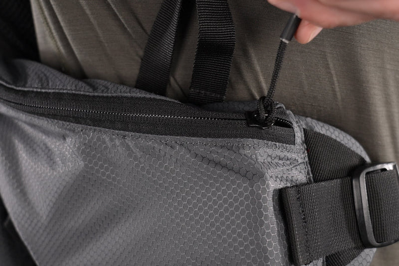 Load image into Gallery viewer, SUMMIT - Discreet Rifle Backpack
