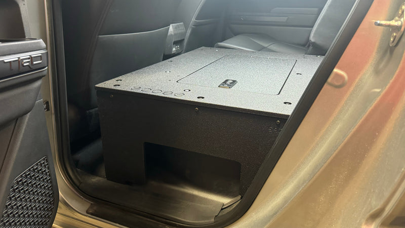 Load image into Gallery viewer, Toyota Tacoma - 2024-Present - 4th Gen - Non-Hybrid - Double Cab - Explore Series - Seat Delete Plate System - Second Row
