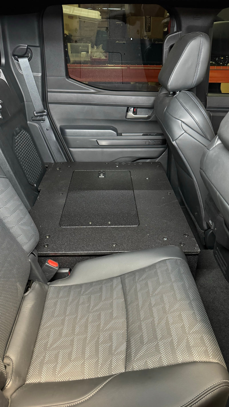 Load image into Gallery viewer, Toyota Tacoma - 2024-Present - 4th Gen - Non-Hybrid - Double Cab - Explore Series - Seat Delete Plate System - Second Row
