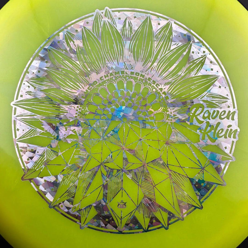 Load image into Gallery viewer, Lucid Chameleon Escape - Raven Klein 2024 Tour Series
