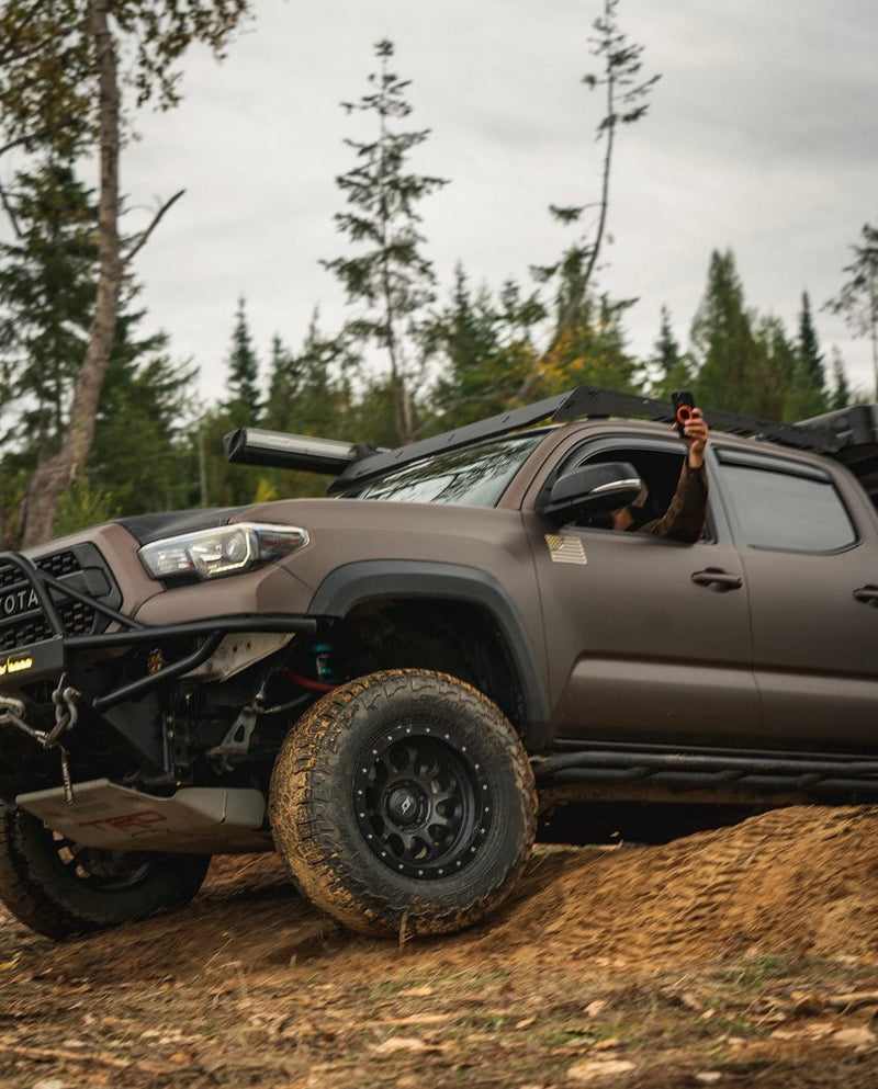 Load image into Gallery viewer, American Flag Magnet Set  - Desert Tan / FDE (Premium Color)
