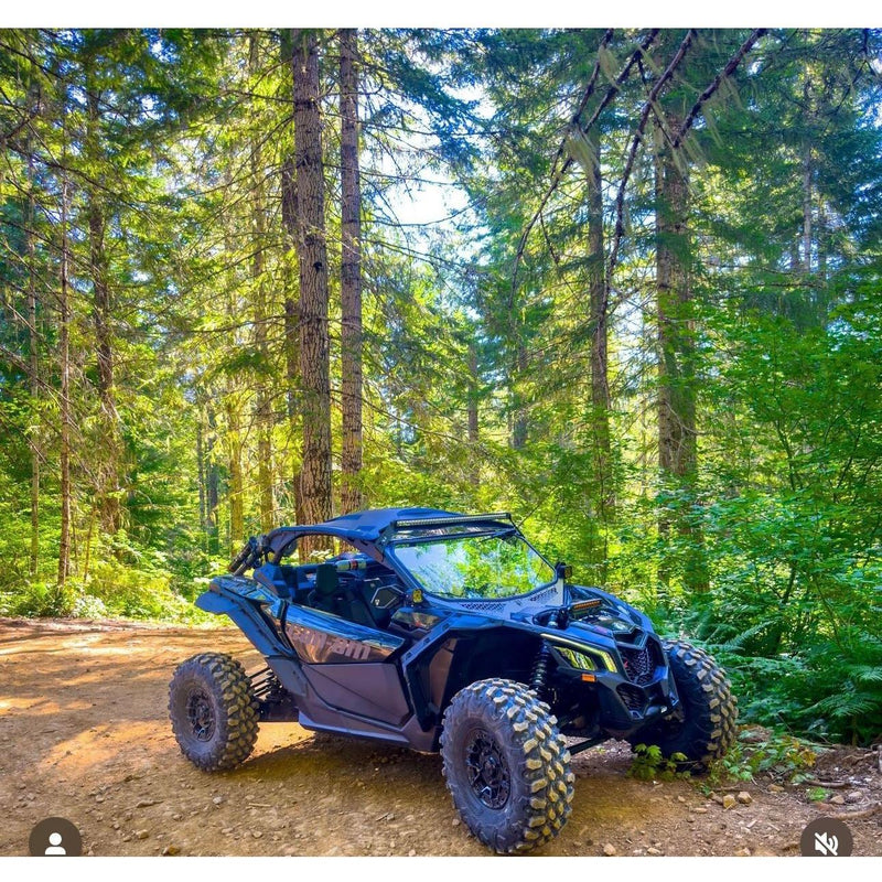 Load image into Gallery viewer, 2017-2025 Can Am X3 Full Glass Windshield - Two Vent
