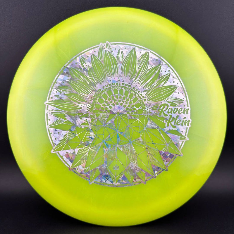 Load image into Gallery viewer, Lucid Chameleon Escape - Raven Klein 2024 Tour Series
