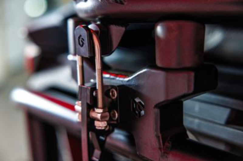 Load image into Gallery viewer, GEISER PERFORMANCE BILLET TIRE CARRIER LATCH
