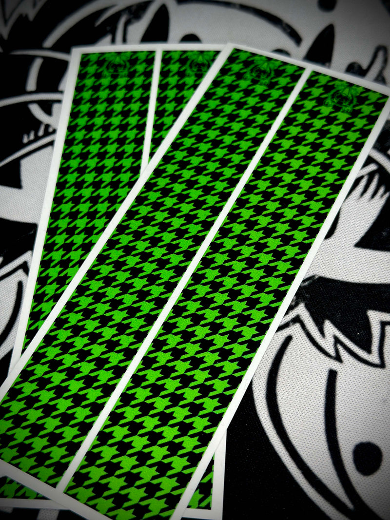 Load image into Gallery viewer, Houndstooth Arrow Wraps
