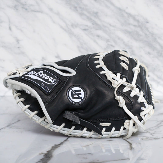 NO E2 1PC DWC Series - 001 - Catchers Mitt