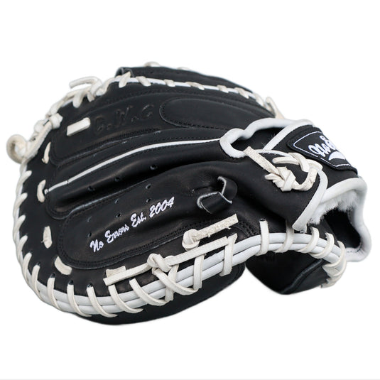 NO E2 1PC DWC Series - 001 - Catchers Mitt
