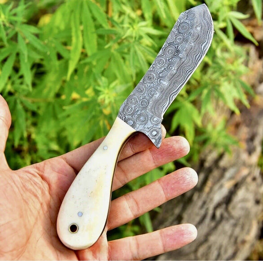 Gareth Bull Shamwari Inspired 8" Handmade Damascus Knife – Camel Bone Handle & Leather Sheath