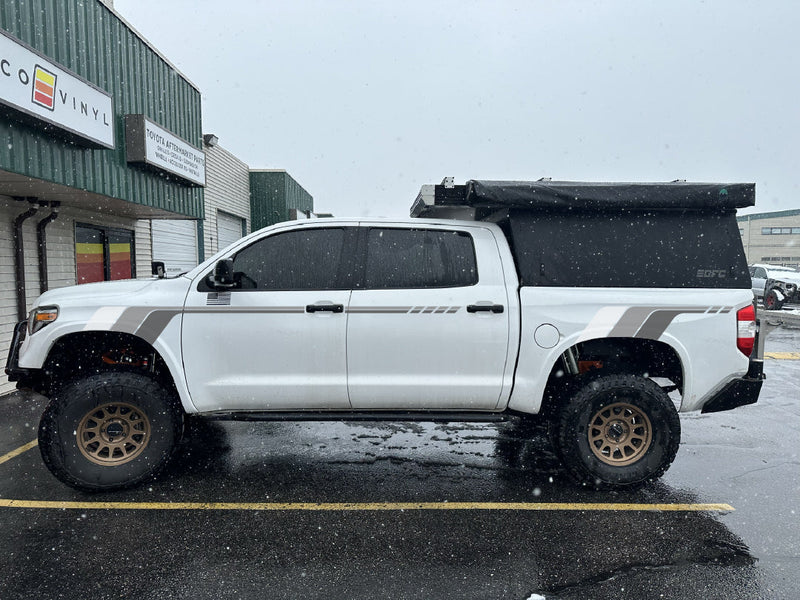 Load image into Gallery viewer, 2014-22 Tundra Heritage Side Stripes
