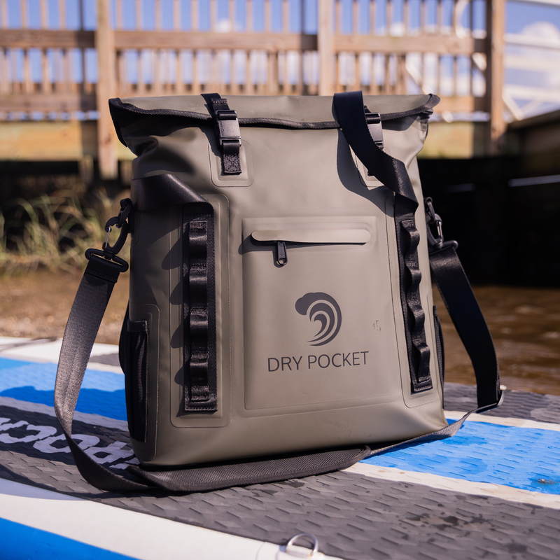 Load image into Gallery viewer, Waterproof Floating Tote Cooler - Hunter Green
