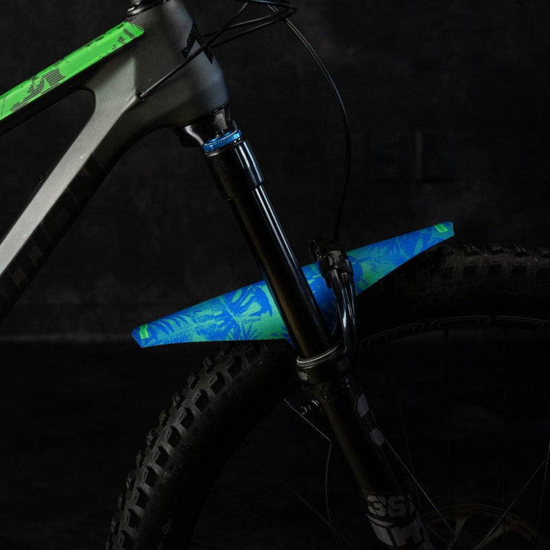 Load image into Gallery viewer, Tropical Glitch Long Fender
