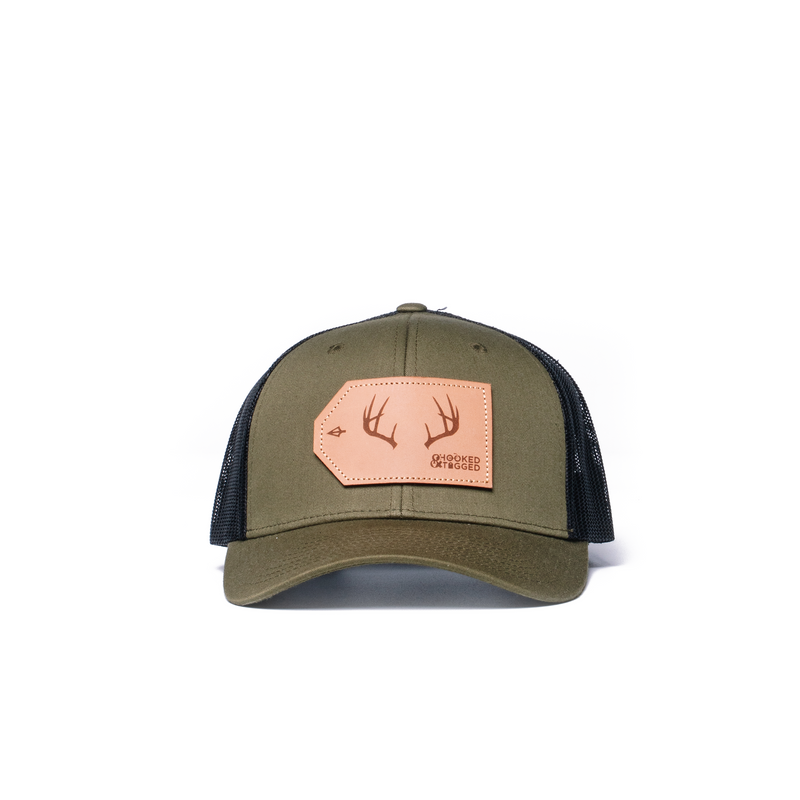 Load image into Gallery viewer, Buck Antler Patch Hat
