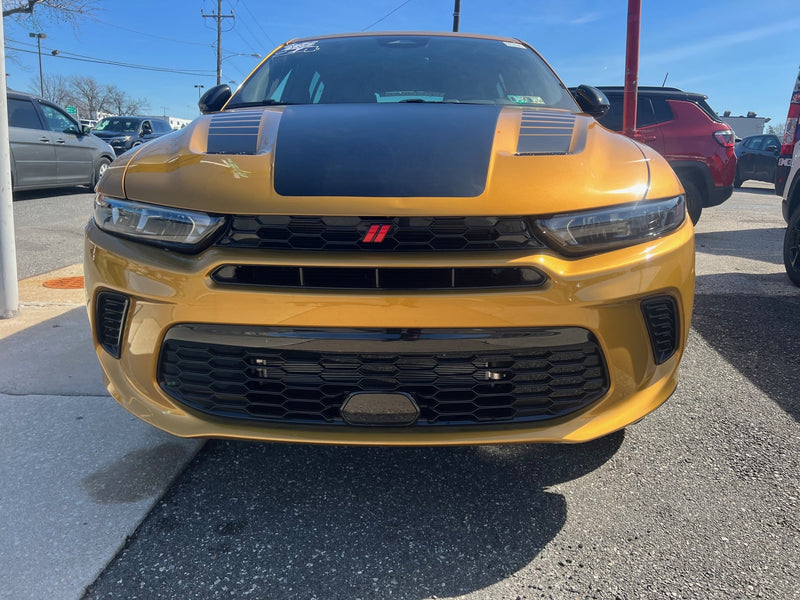 Load image into Gallery viewer, Hood Strobe Stripes And Center Decal Cover for 2023-2024 Dodge Hornet
