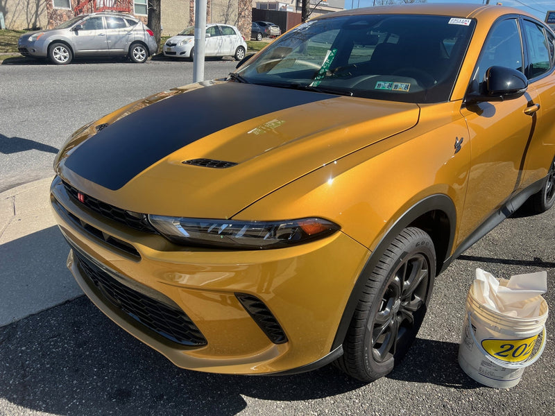 Load image into Gallery viewer, Hood Decal Cover for 2023-2024 Dodge Hornet
