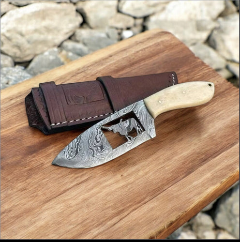 Handcrafted Cowboy Belt Knife – Damascus & Camel Bone | 7