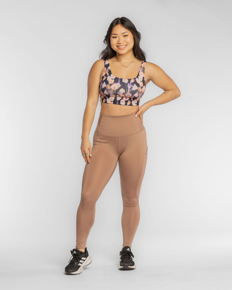 Load image into Gallery viewer, Hi Five Pocketed High-Waist Legging – Just Brew It
