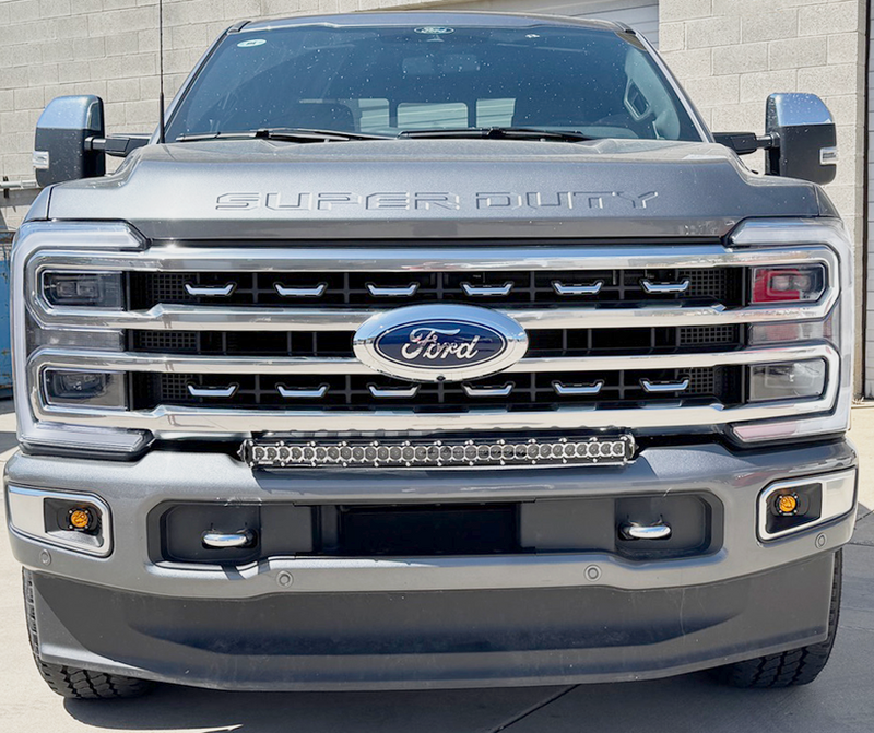Load image into Gallery viewer, F-250 &amp; 350 Super Duty 30" Curved Bumper Light Bar Kit 2023+
