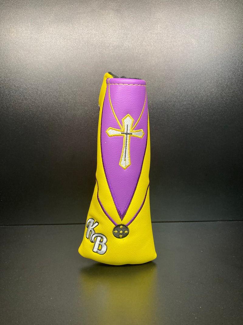 Load image into Gallery viewer, Kobe GOAT Headcover
