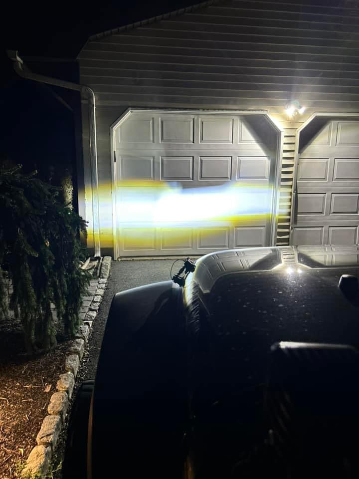Load image into Gallery viewer, GK "Easy Switch" 3 Function LED Amber/White Pod Lights
