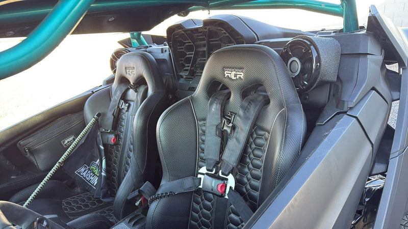 Load image into Gallery viewer, Maverick R 6.5” Speaker Pods

