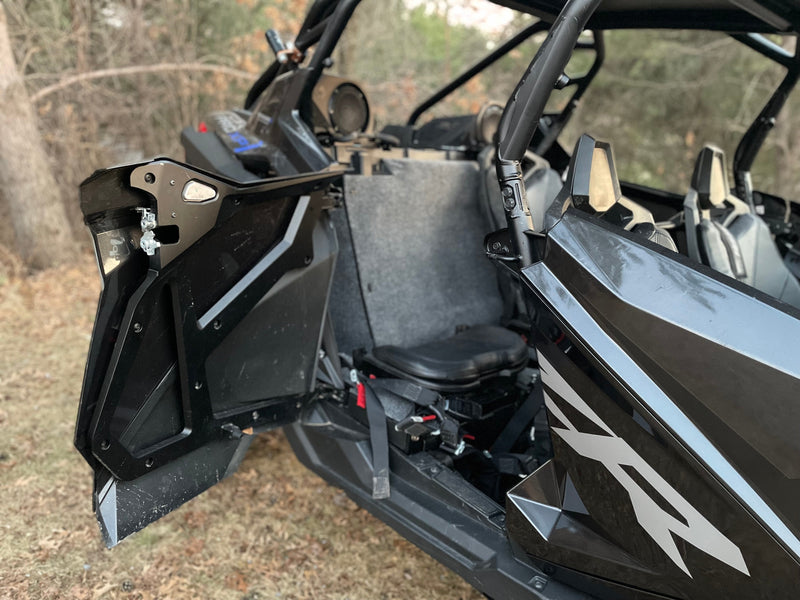 Load image into Gallery viewer, Carpet Kit Polaris RZR Pro XP/Pro R/Turbo R    2020-Current
