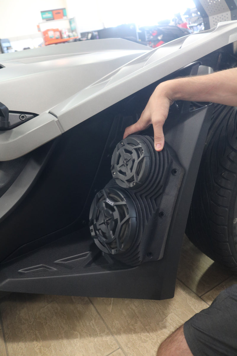Load image into Gallery viewer, Polaris Slingshot Bluetooth LED Sound System - Housings Only
