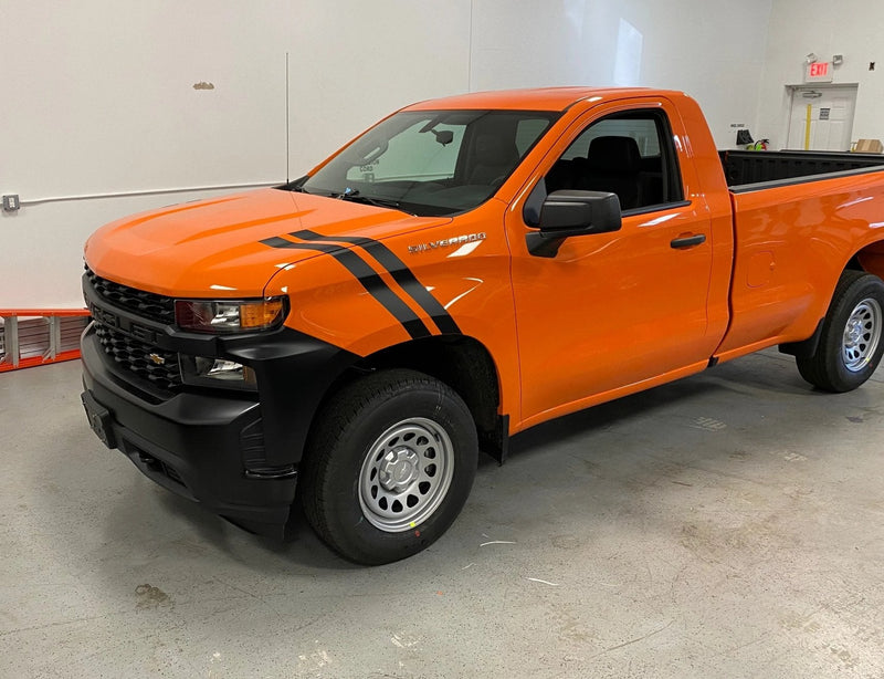 Load image into Gallery viewer, Fender Slash Decals for 2019-2024 Chevrolet Silverado (x2)
