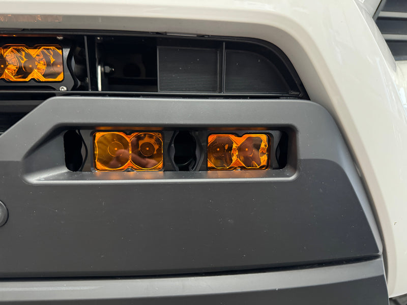 Load image into Gallery viewer, 6th gen Toyota 4Runner (2025+) LED Fog Light Kit - Amber Lens (Low Power)
