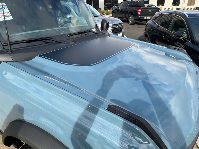 Load image into Gallery viewer, Stripe Hood Decal for 2021-2025 Ford Bronco
