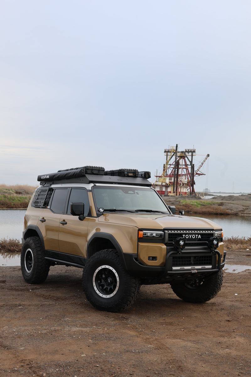 Load image into Gallery viewer, CAtuned Toyota Land Cruiser Rock Sliders
