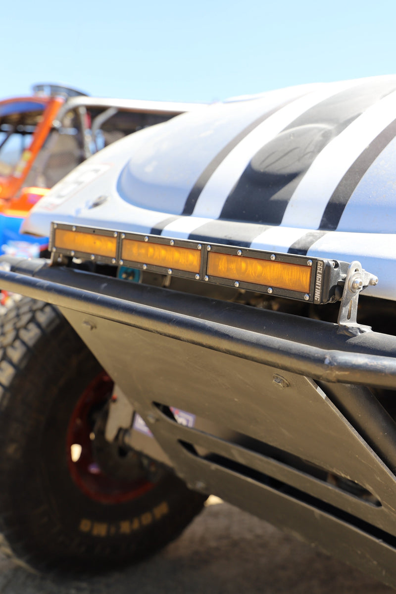 Load image into Gallery viewer, Platinum 24 LED white Rock Lights single
