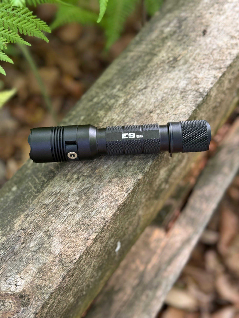 Load image into Gallery viewer, E9 GEN5 Long Throw- 3,000 Lumen Tactical EDC Flashlight
