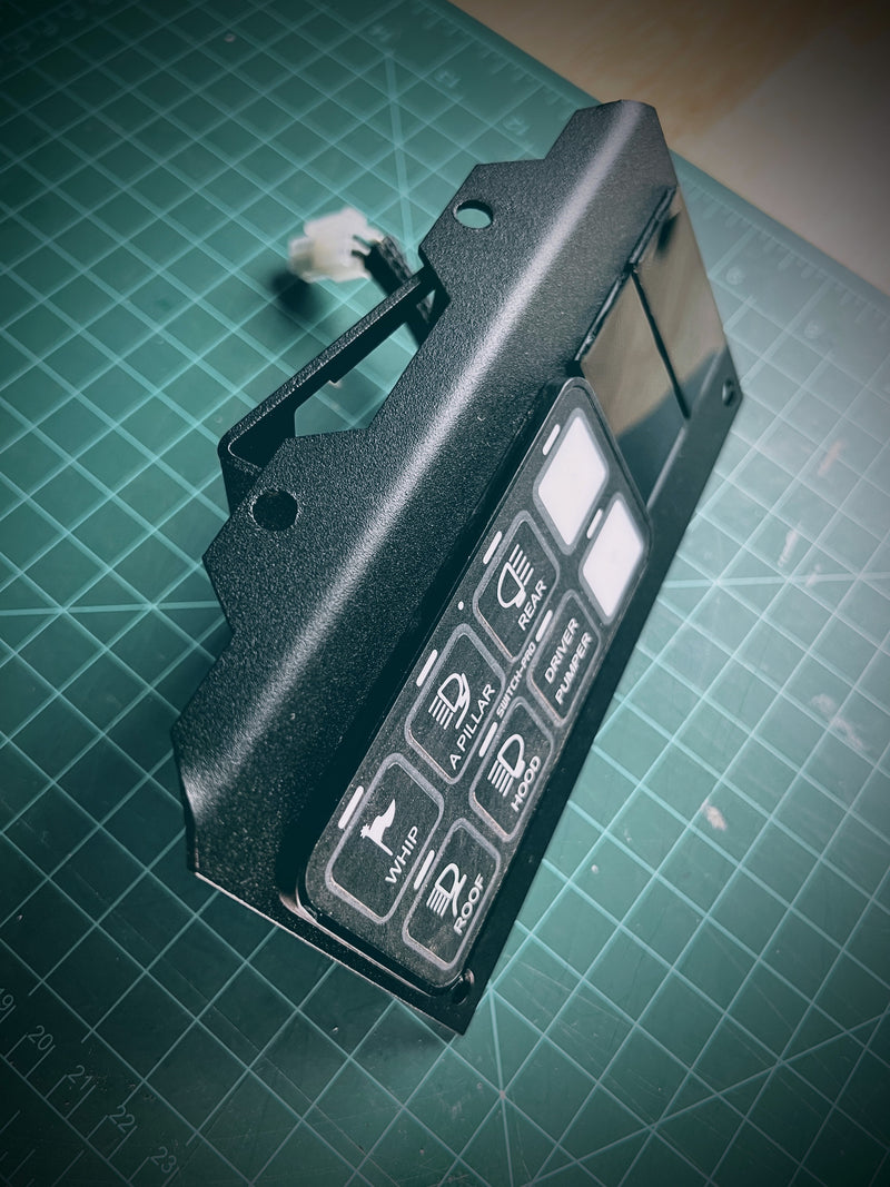 Load image into Gallery viewer, SFM SwitchPro8+2 Center Piece
