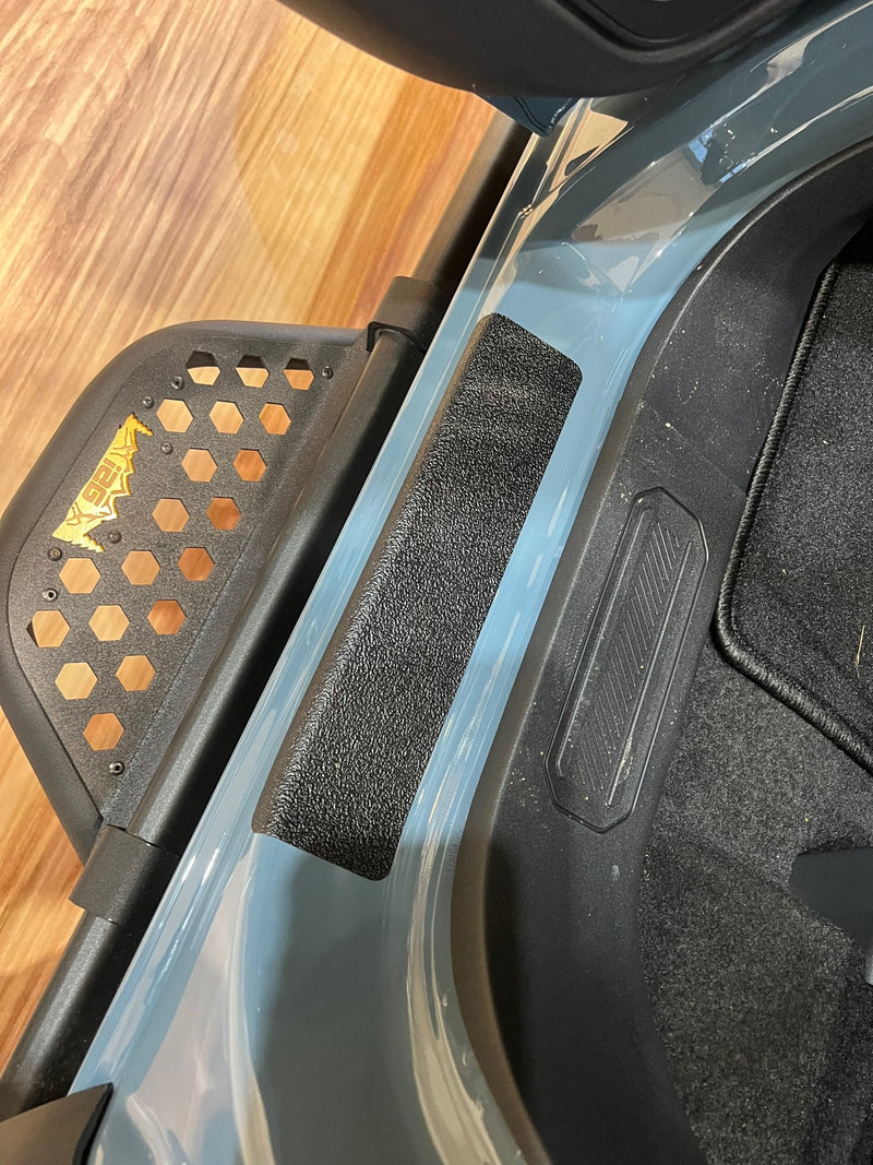 Load image into Gallery viewer, Sill Plate Protection Stone Guard Adhesive Decals for 2021-2024 Full Size Ford Bronco (x4)
