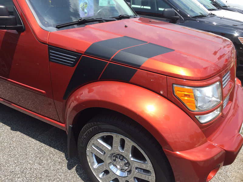 Load image into Gallery viewer, Fender Stripes Decal for 2007-2012 Dodge Nitro (x2)
