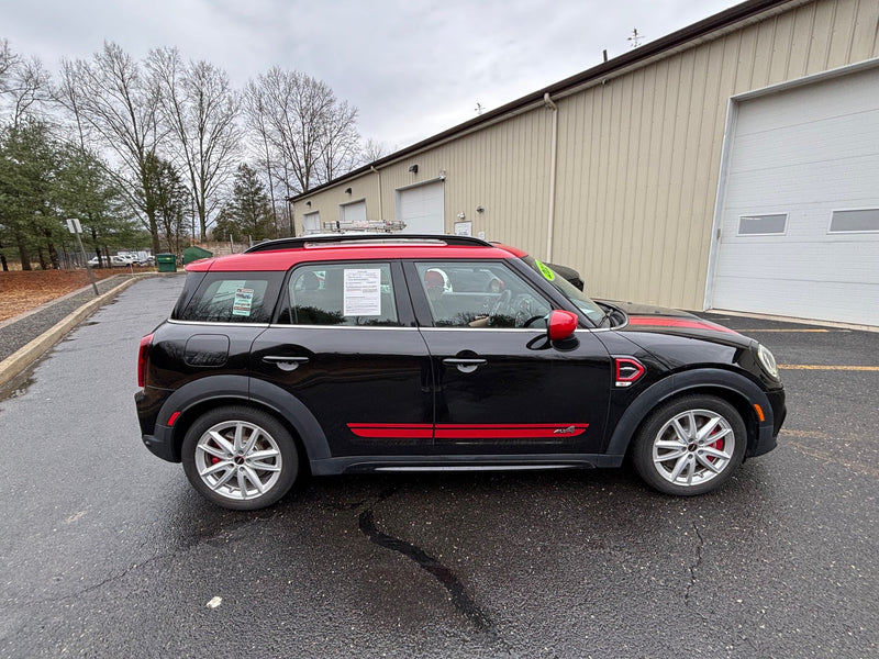 Load image into Gallery viewer, Side Rocker Stripe Decals for 2017-2024 Mini Countryman 4 Door (x2)
