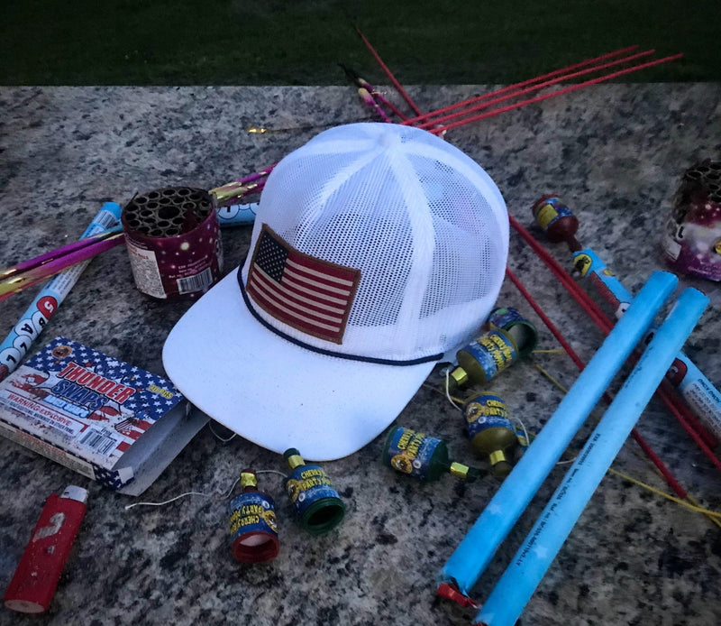 Load image into Gallery viewer, Vintage All Mesh American Flag Rope Cap
